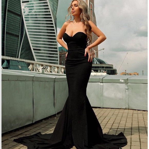 Front Slit Evening Gown - Picture 2 of 8